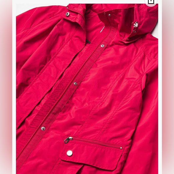 Cole Haan Women's Signature Packable Rain Jacket - Medium - Picture 5 of 7